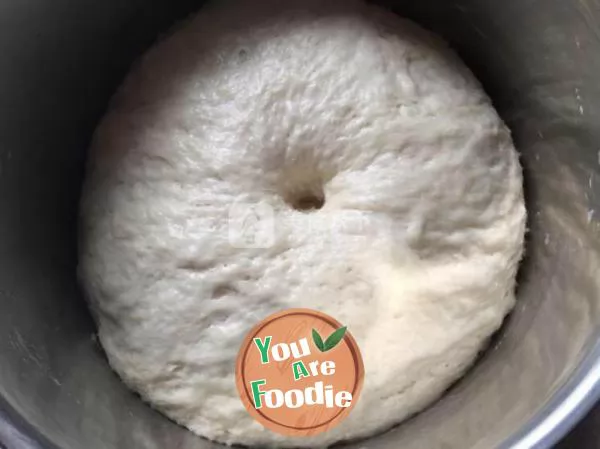Baozi Stuffed with Red Bean Paste