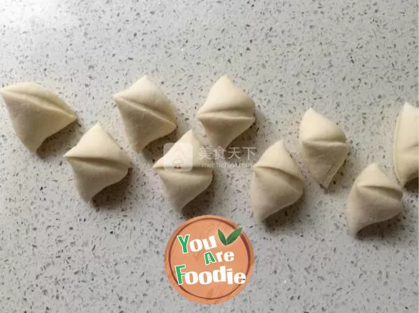 Baozi Stuffed with Red Bean Paste