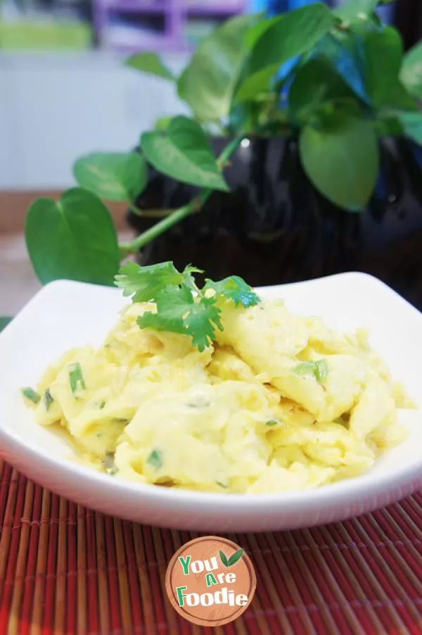 Huangpu-scrambled-egg