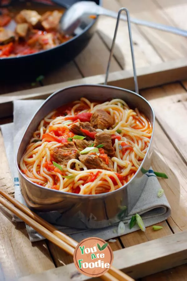 Tomato-beef-noodles