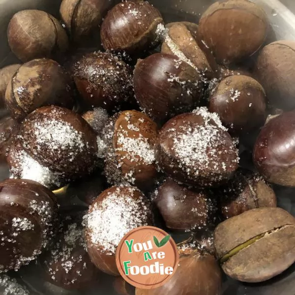 Sugar roasted chestnuts