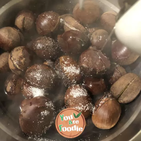 Sugar roasted chestnuts