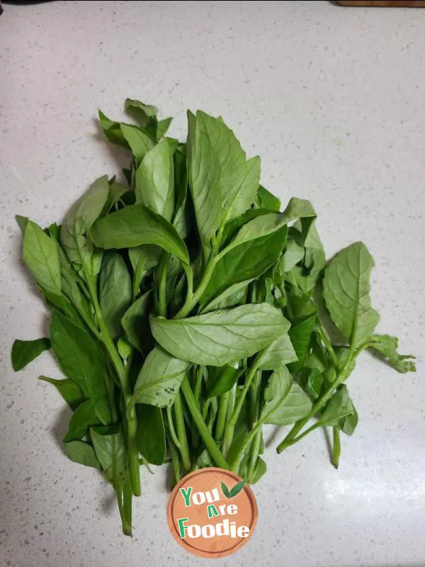 Steamed vegetables with moon grass