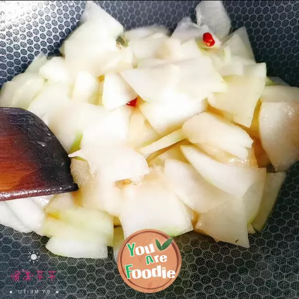 Stir fried white gourd