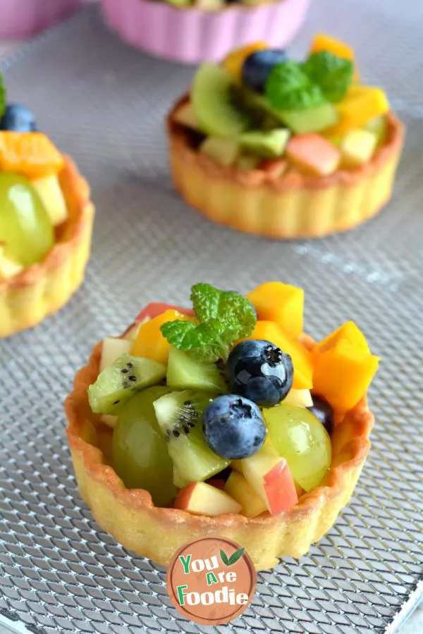 Colorful fruit tart