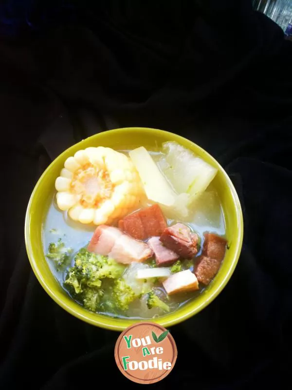 Preserved pork and white gourd soup