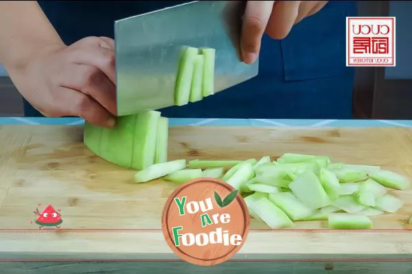 Sweet and sour watermelon peel