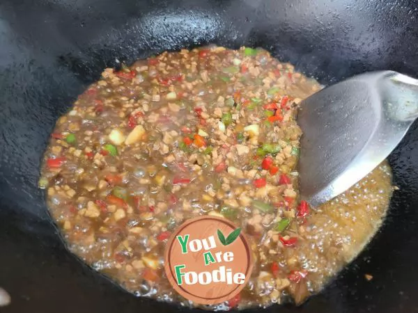 Noodles with Eggplant and Meat Paste