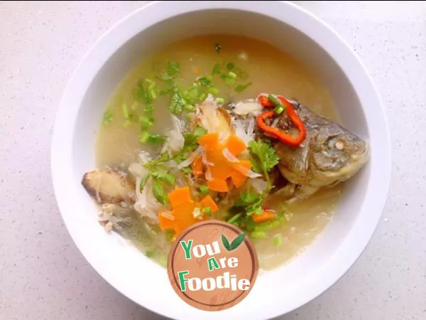 Crucian-carp-and-radish-soup