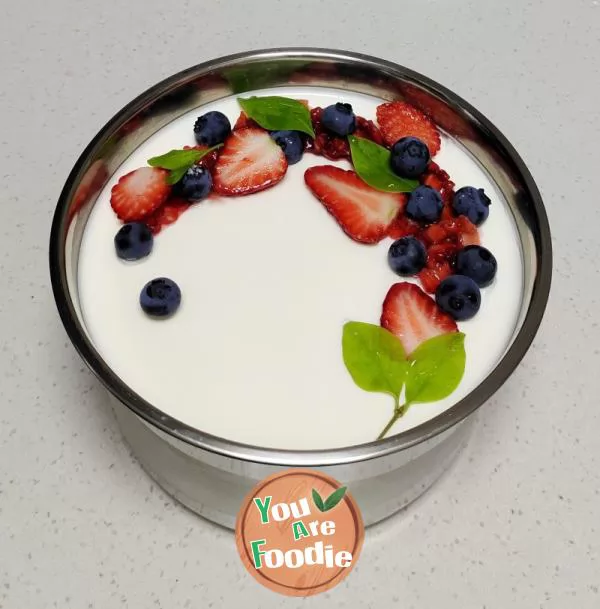 Homemade-yogurt