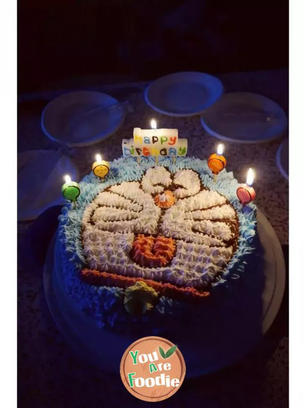 Doraemon-cartoon-cream-cake