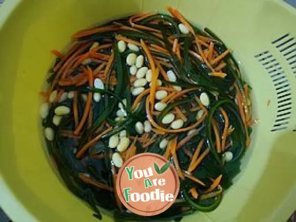 Refreshing cold dishes - 【 shredded kelp with soybeans 】