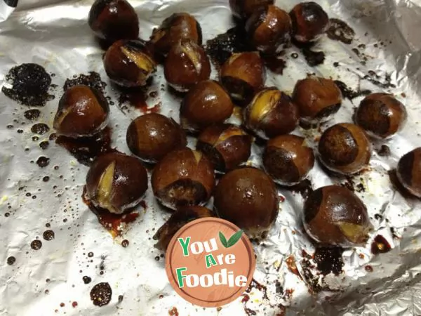 Roasted chestnuts with sugar