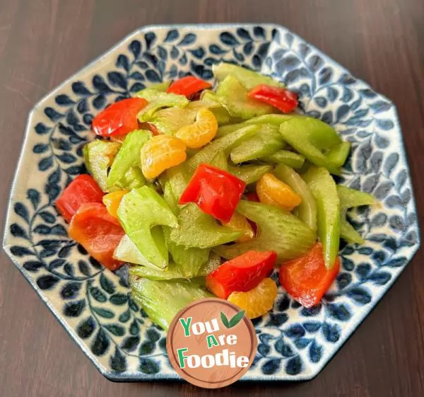 Fried celery with vegetables