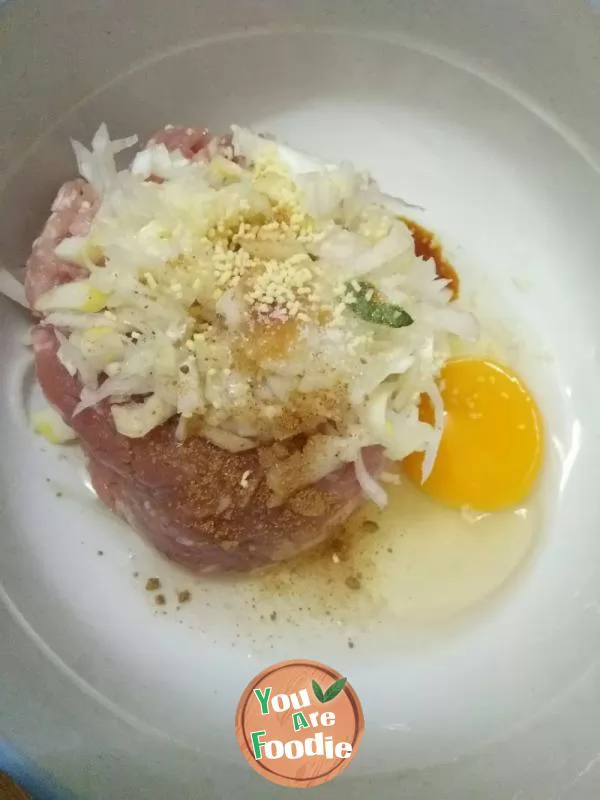 Braised Pork Balls in Gravy Sauce
