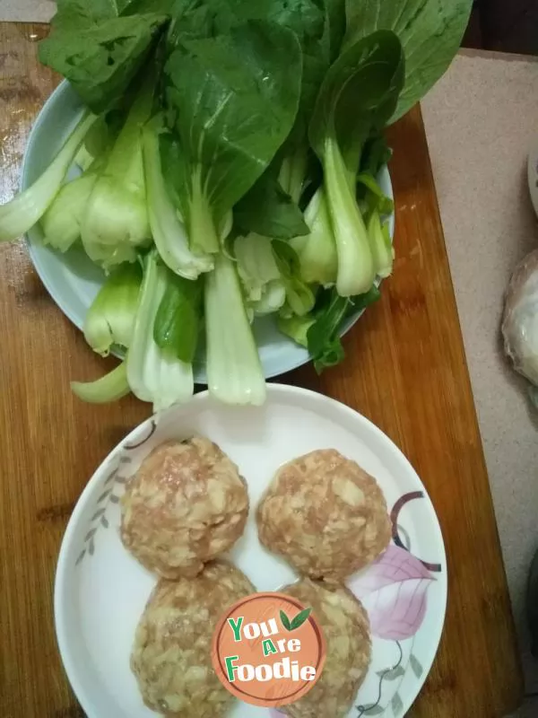 Braised Pork Balls in Gravy Sauce