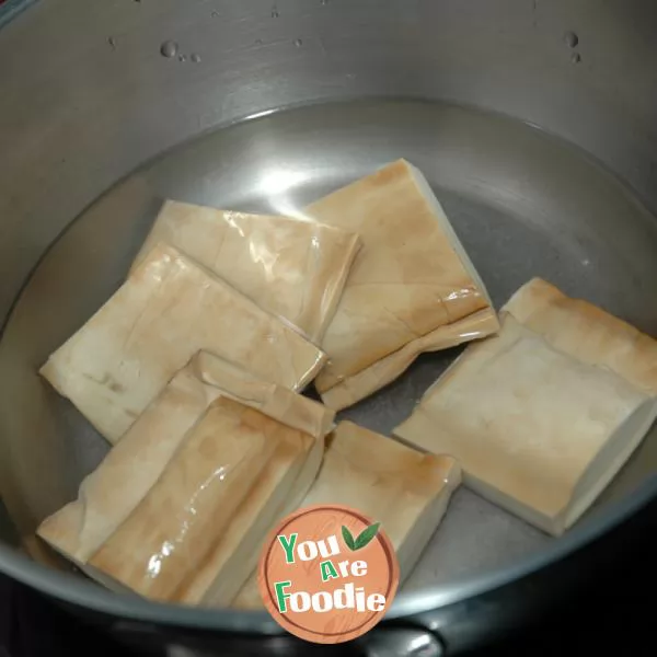 Dried bean curd with honey