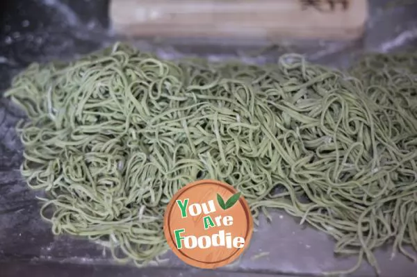 Colored noodles - Green