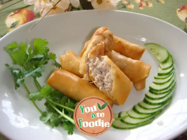 Spring-rolls-with-crab-meat