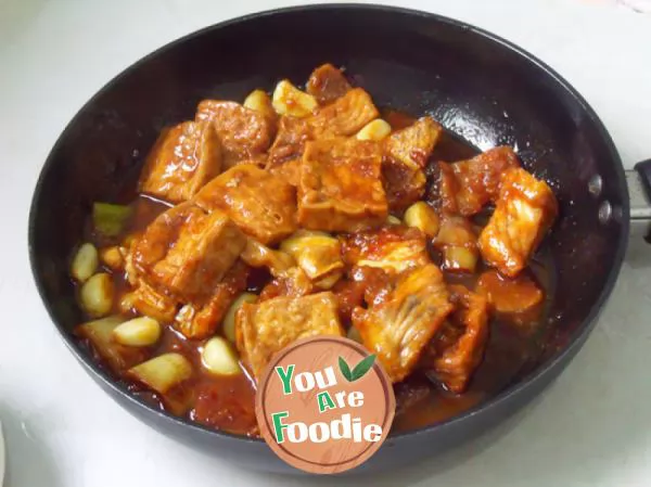 Braised Tofu with fish brisket