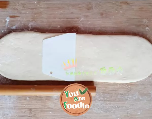 It's not difficult to learn the super detailed steps of home version fried dough sticks