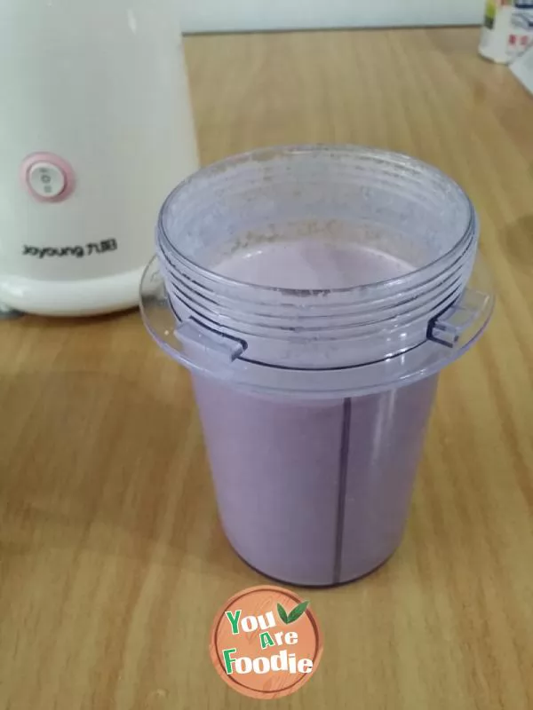 Purple potato peanut milk