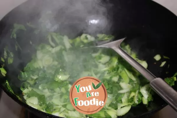 Fried rice with green vegetables