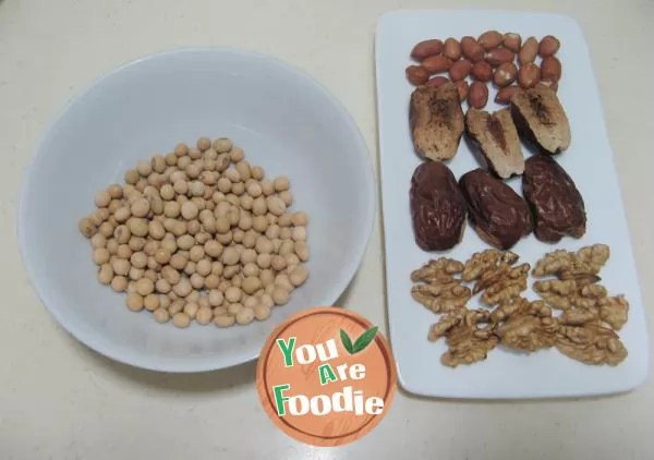 Walnut jujube peanut soybean milk