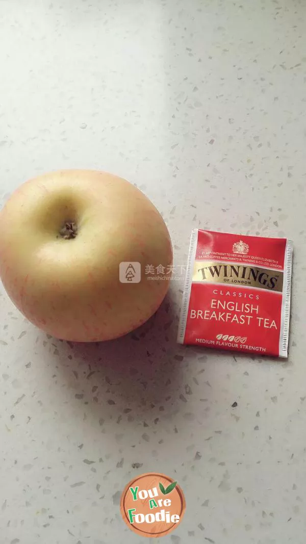 Apple black tea