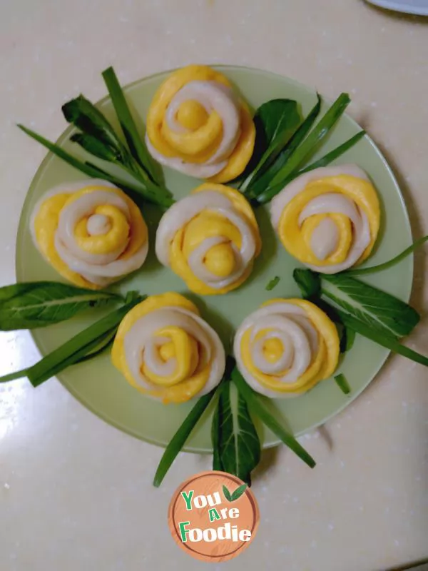 Rose roll (pumpkin, purple potato) steamed bun