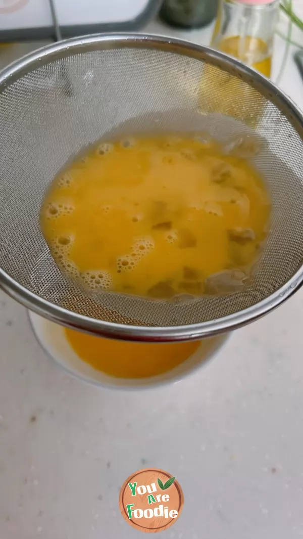 Steamed pork in air frying pan