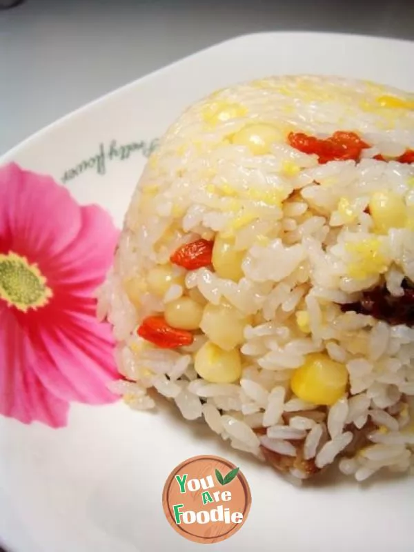 Steamed rice with seven treasures