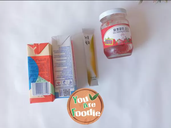 Matcha milk cover strawberry milk