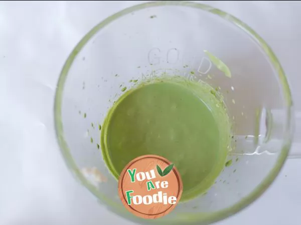 Matcha milk cover strawberry milk