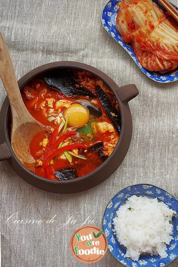 Korean tender tofu soup