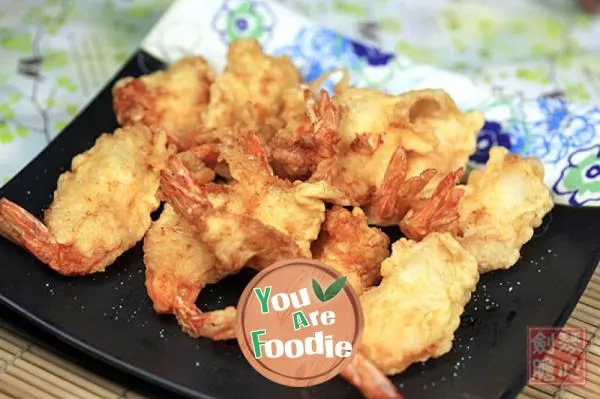 Crispy fried prawns