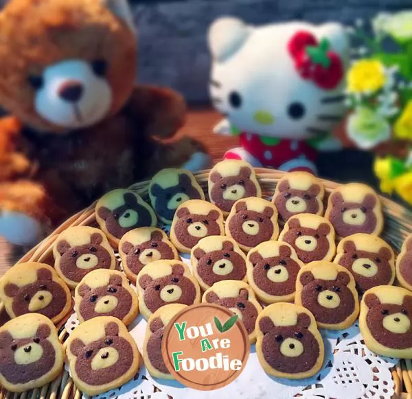 Cute bear biscuit