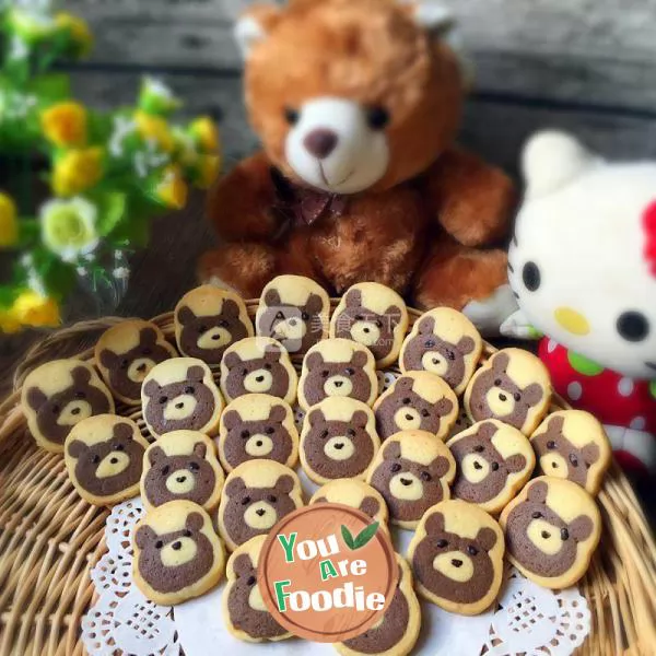 Cute bear biscuit