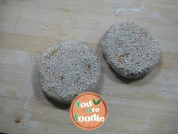 Sesame paste pancake