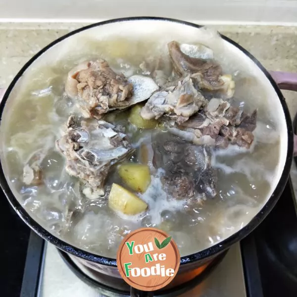 Mutton in clear soup