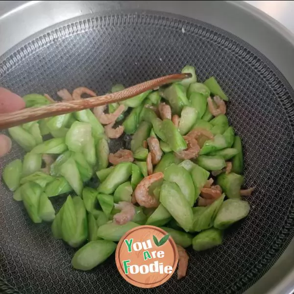 Fried towel gourd with sea rice