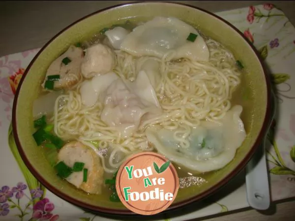 [wonton dumpling noodles in soup] - make this spring not too cold