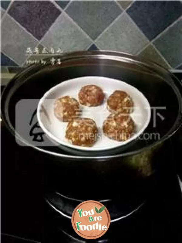 [most delicious and juicy] steamed pork balls with spinach