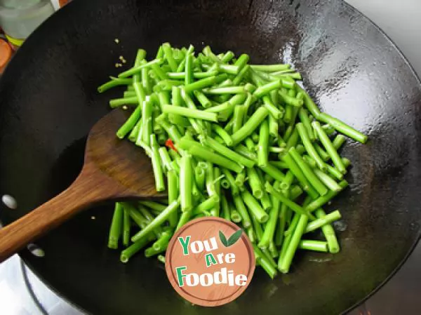 Stewed cabbage stem with black bean sauce