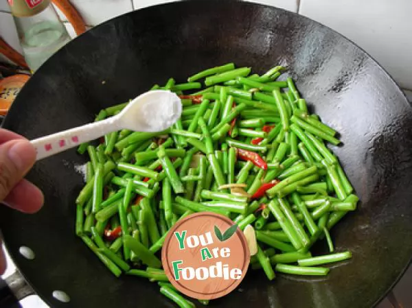 Stewed cabbage stem with black bean sauce