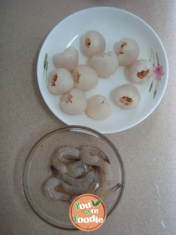 [Cantonese cuisine] shrimp balls with litchi