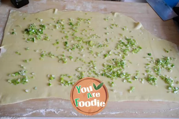 Corn flour and scallion rolls