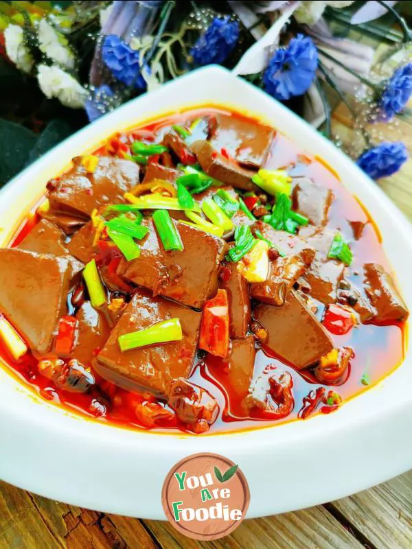 Spicy duck blood