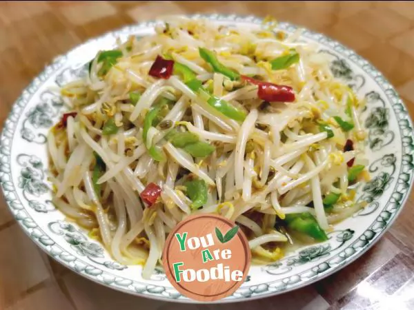 Sauteed-Bean-Sprouts-with-Vinegar-Sauce