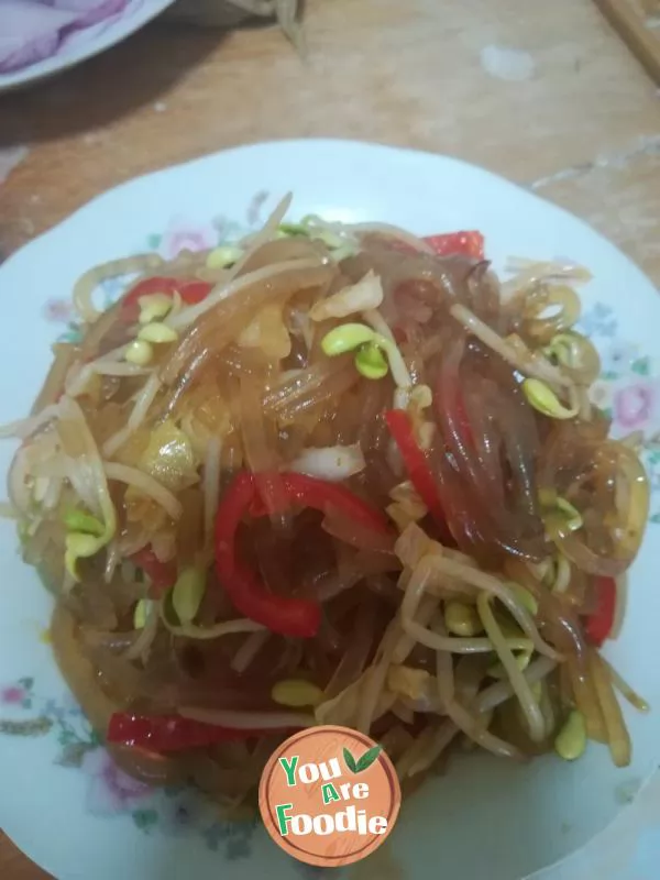 Stir-fried-bean-sprouts-with-bagged-vegetables